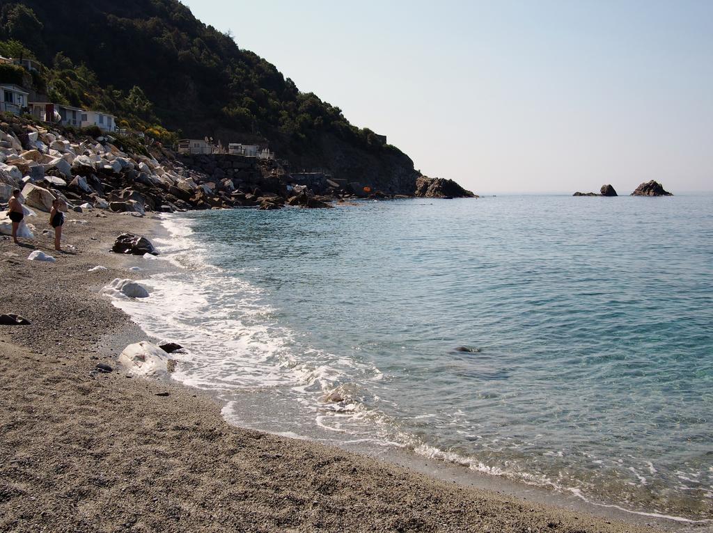 Appartamenti La Spiaggetta Deiva Marina Exterior foto