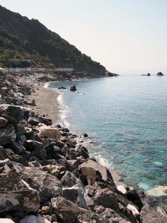 Appartamenti La Spiaggetta Deiva Marina Exterior foto